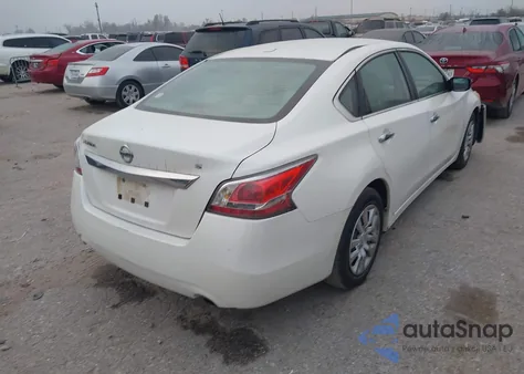 2015 Nissan Altima 2.5/2.5 S/2.5 Sl/2.5 Sv from USA, damaged, VIN 1N4AL3AP0FC129135